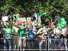 090725173957_op-london-226.jpg