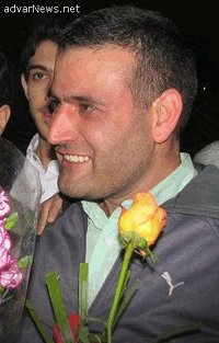 abdollah-momeni02.jpg