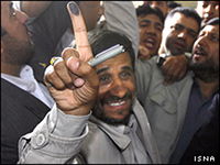 ahmadinejad-isna200.jpg