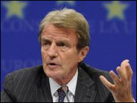kouchner-200.jpg