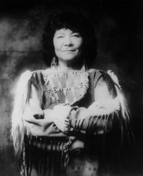 lesly-silko.jpg