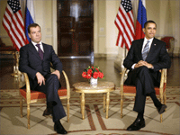 medvedefobama200.gif