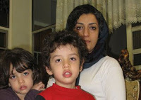 narges-mohammadi-koudakanash-s.jpg