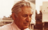 new/AghaBozourg-Alavi1.jpg