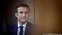 new/e-macron1.jpg