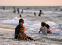 new/khaterate-gaza-saham-tantesh1.jpg