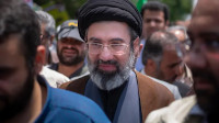 new/mojtaba-khamenei-02.jpg