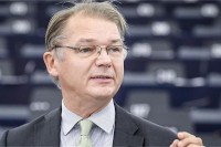 new/philippe-lamberts1.jpg