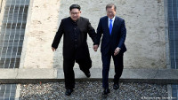 rahbaran-2korea1.jpg